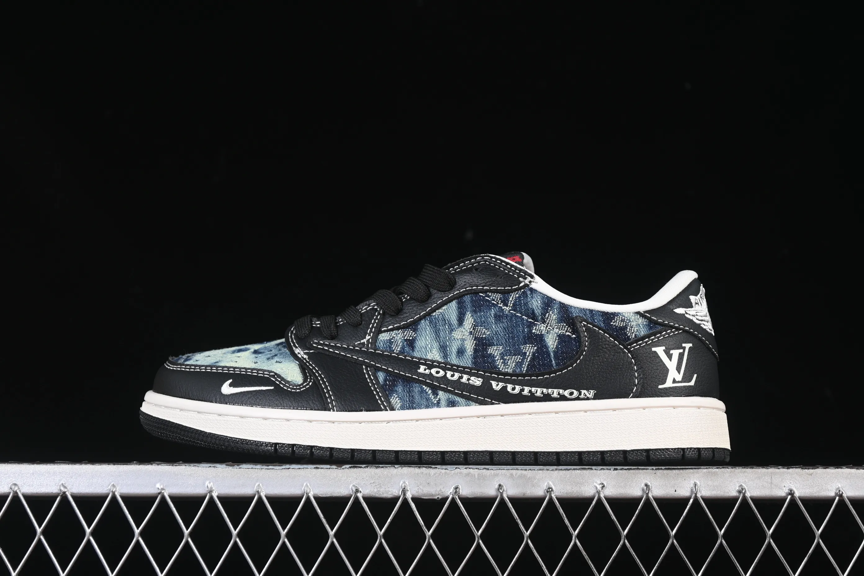 All Categories Air Jordan Jordan Series Basketball Shoes Air Jordan 1 Low High-end Customized Low-top Shoes Travis Scott x Fragment Design x Air Jordan 1 Low OG SP AJ1 Joe 1 LV Joint Retro Denim Low-top Cultural Casual Shoes LD2028-045